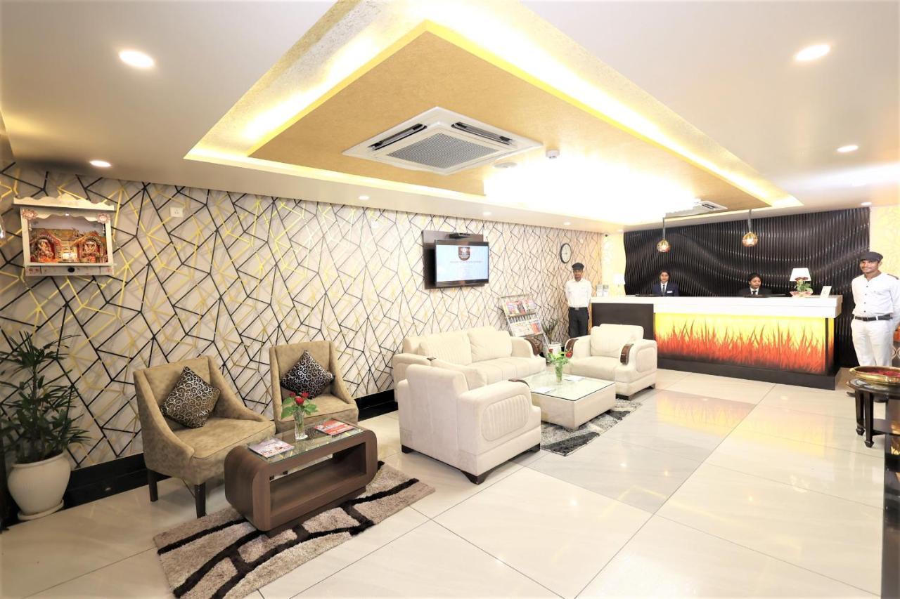 Hotel Sidh Vedantha ปัฏนา ภายนอก รูปภาพ