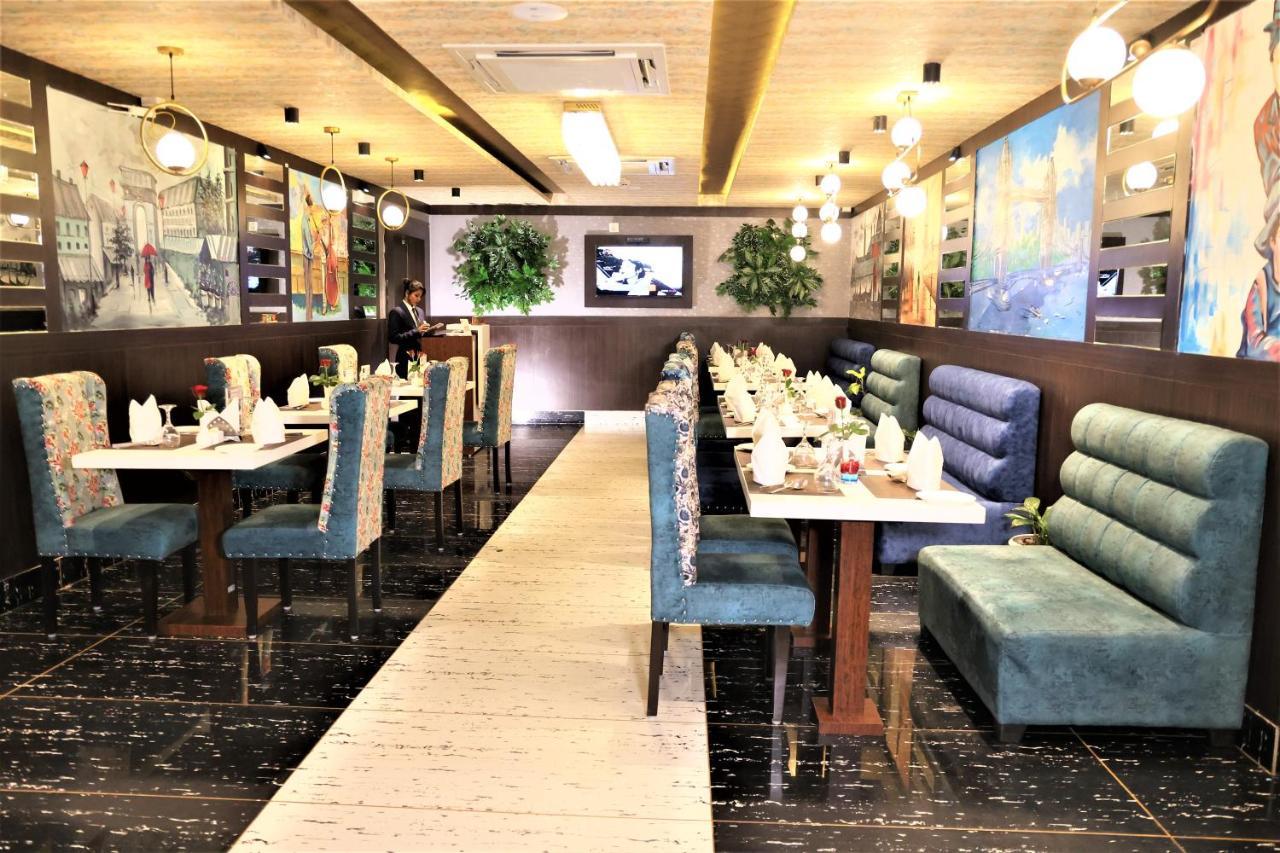 Hotel Sidh Vedantha ปัฏนา ภายนอก รูปภาพ