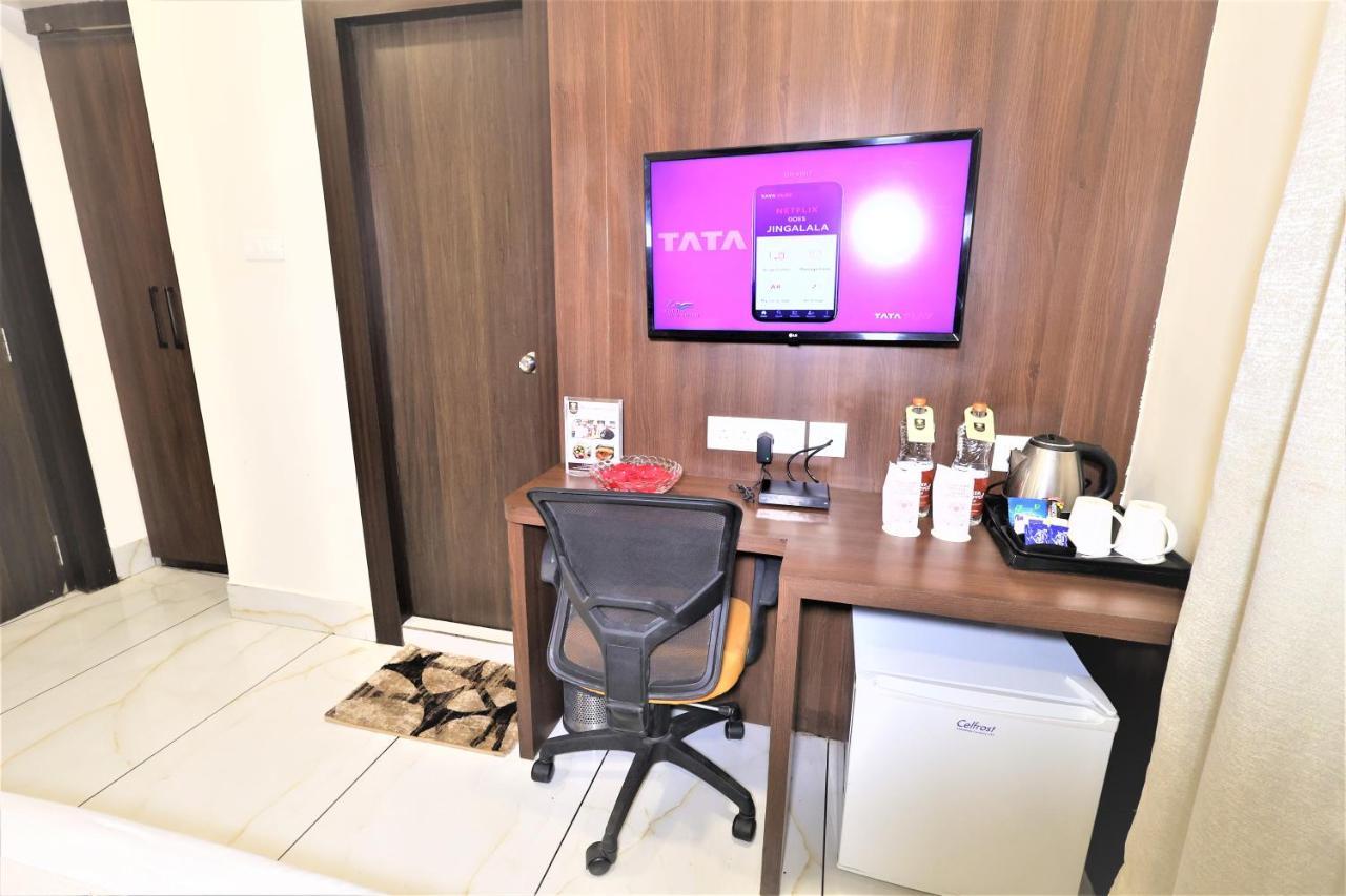 Hotel Sidh Vedantha ปัฏนา ภายนอก รูปภาพ