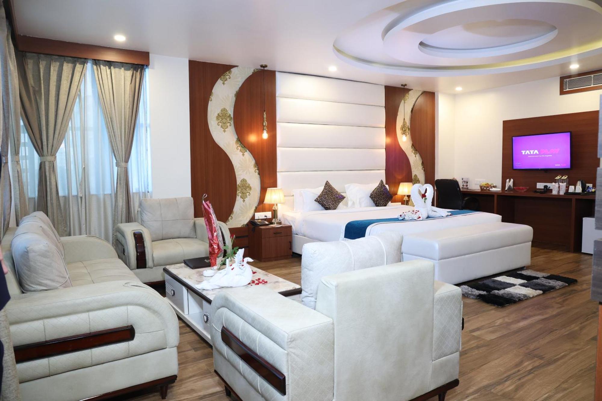 Hotel Sidh Vedantha ปัฏนา ภายนอก รูปภาพ