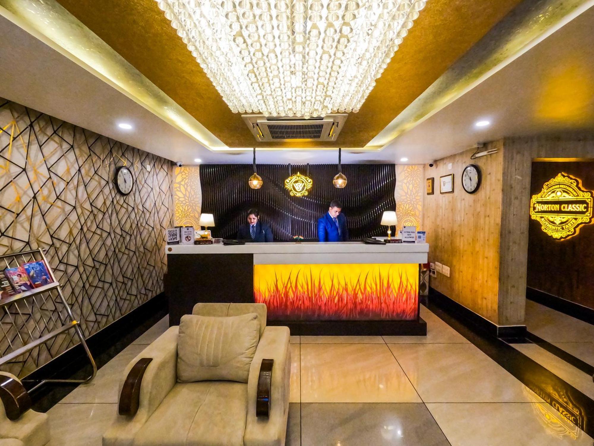 Hotel Sidh Vedantha ปัฏนา ภายนอก รูปภาพ